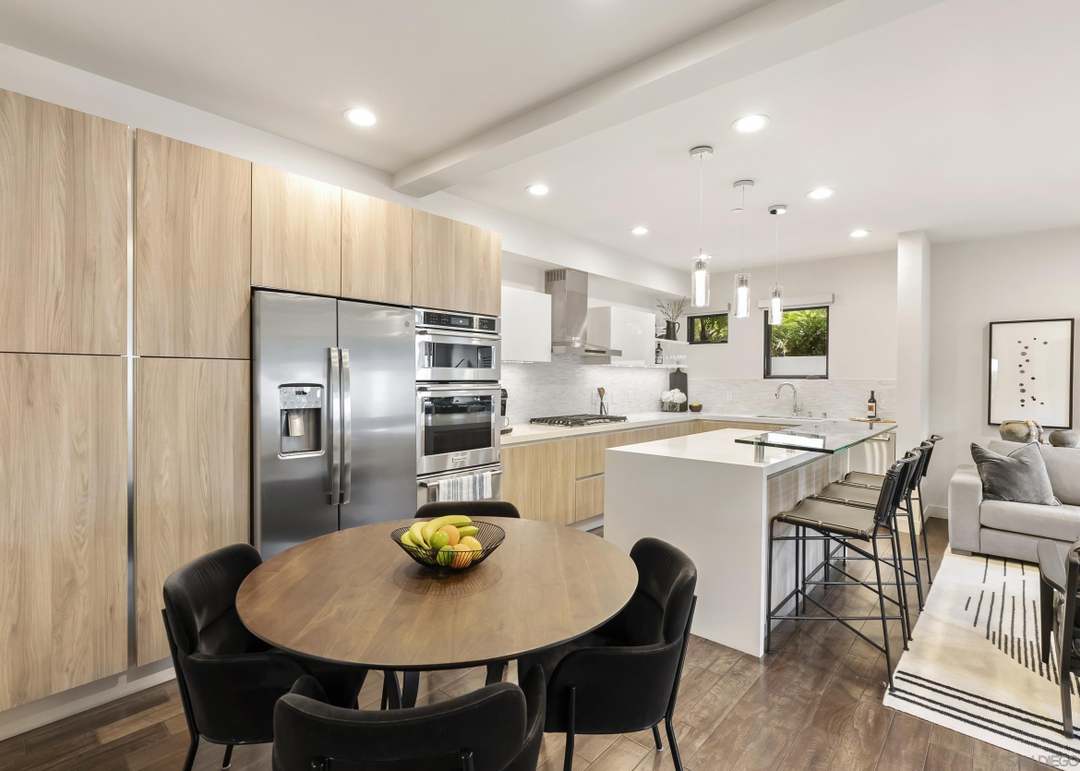 654 and 656 Rosemont Street, after