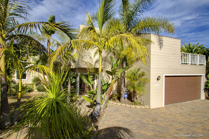 2042 Via Casa, before, photo 3